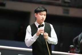 九游娱乐官方版 科维托娃在RNG比赛中领先优势明显，晋级下一阶段引发热议！